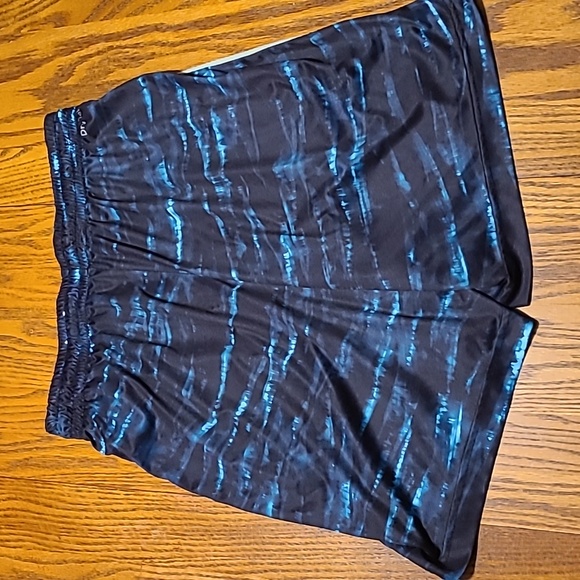 Tek Gear Athletic Shorts  - Men's Medium - Picture 7 of 7